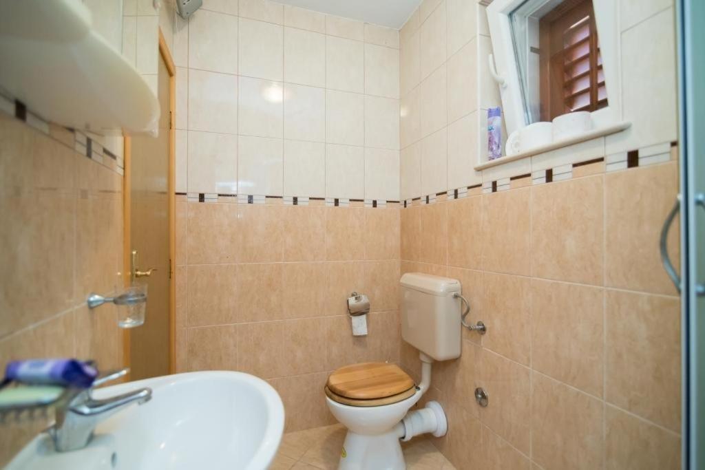 Longo Apartment *